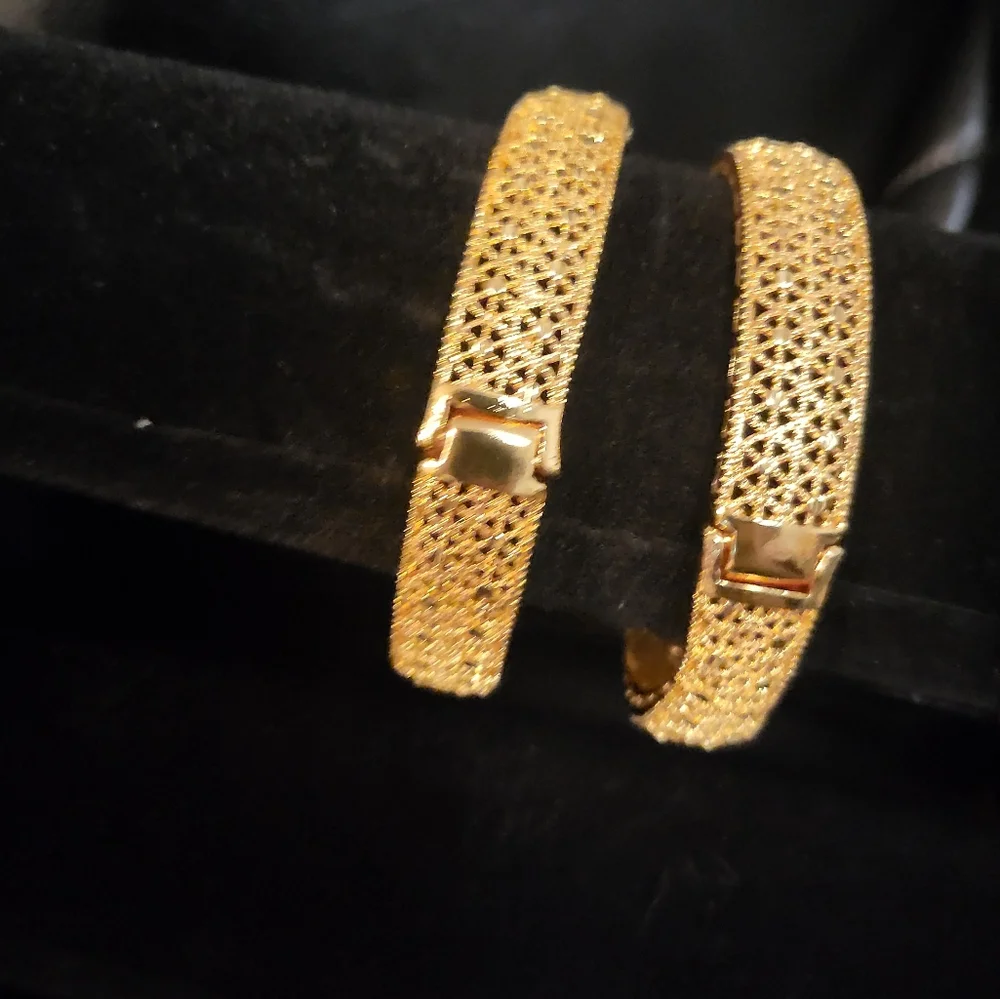 Bangles - Picture 5 of 8